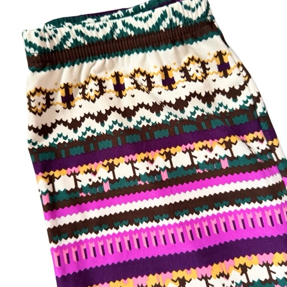 Women’s Colorful Patterned Faire Isle Leggings - Picture 5 of 7